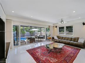 5320 Sunset Dr, Miami FL 33143