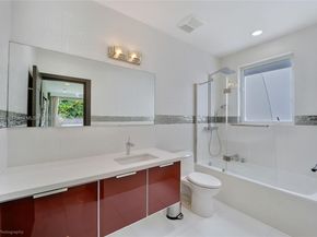 5320 Sunset Dr, Miami FL 33143