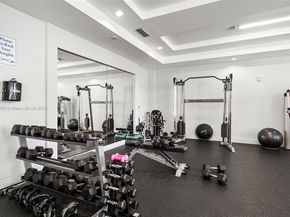 600 NE 27th St 3105, Miami FL 33137