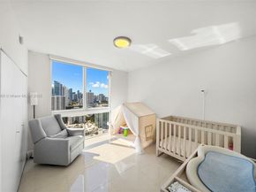 600 NE 27th St 3105, Miami FL 33137