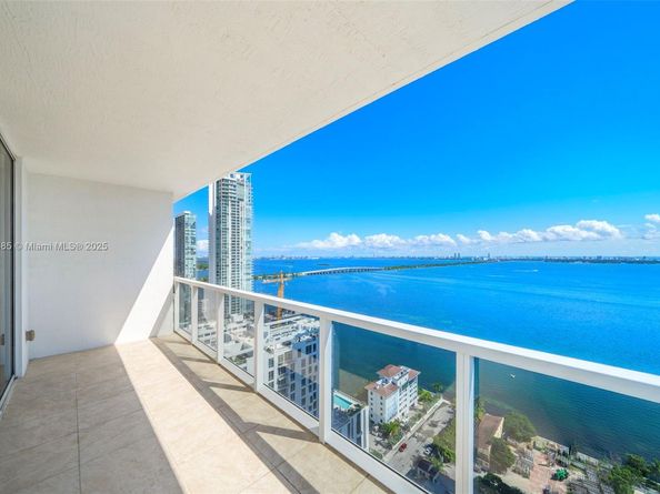 600 NE 27th St 3105, Miami FL 33137