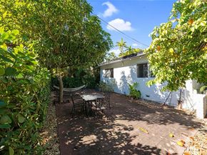 500 Aragon Ave, Coral Gables FL 33134