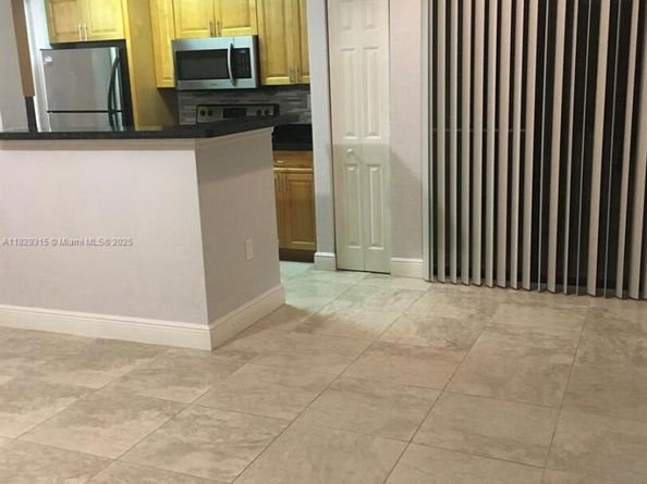 10670 SW 156th Pl 309, Miami FL 33196