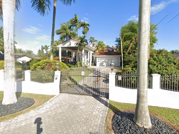 3455 SW 130th Ave, Miami FL 33175