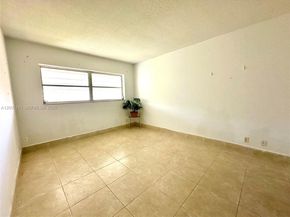 1001 Hillcrest Ct 306, Hollywood FL 33021
