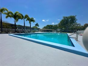 1001 Hillcrest Ct 306, Hollywood FL 33021