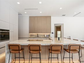 12100 NW 21st Ct, Plantation FL 33323