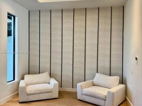 12100 NW 21st Ct, Plantation FL 33323