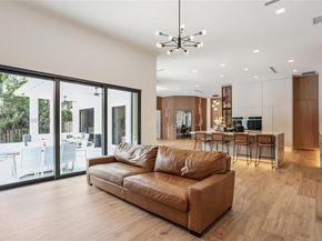 12100 NW 21st Ct, Plantation FL 33323