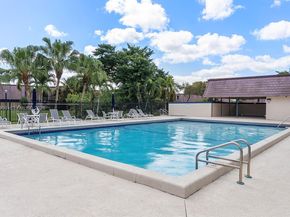 7671 W Courtyard Run W, Boca Raton FL 33433