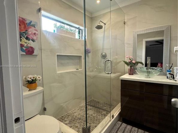 3370 Beau Rivage Dr B8, Pompano Beach FL 33064