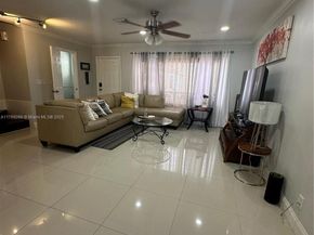 3370 Beau Rivage Dr B8, Pompano Beach FL 33064