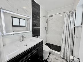 7005 NW 94th Ave, Tamarac FL 33321