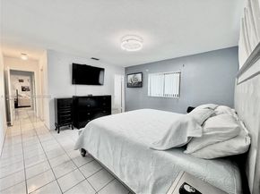 7005 NW 94th Ave, Tamarac FL 33321