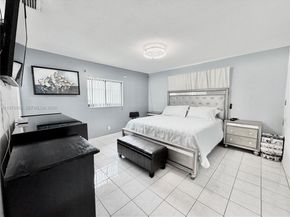 7005 NW 94th Ave, Tamarac FL 33321