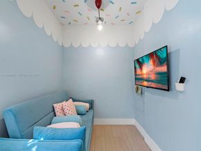 7731 SW 18th Ter, Miami FL 33155