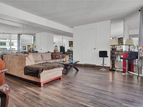 905 Brickell Bay Dr 1121, Miami FL 33131