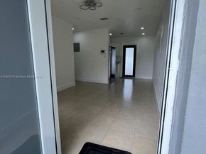 2209 NW 6th St #1, Fort Lauderdale FL 33311