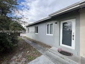 2209 NW 6th St #1, Fort Lauderdale FL 33311