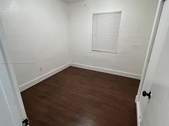 2209 NW 6th St #1, Fort Lauderdale FL 33311