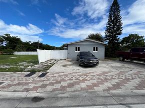 2209 NW 6th St #1, Fort Lauderdale FL 33311