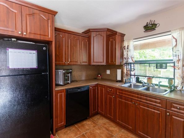 11210 SW 157th St, Miami FL 33157