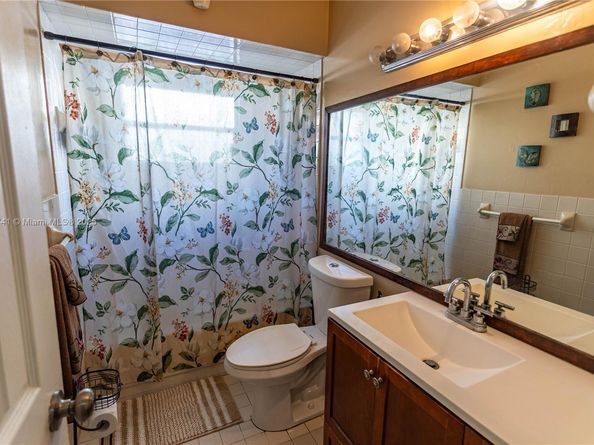 11210 SW 157th St, Miami FL 33157