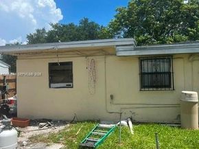 3100 NW 162nd St, Miami Gardens FL 33054