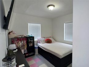 3481 NW 5th St, Lauderhill FL 33311