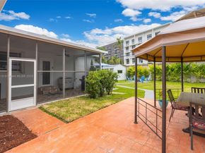 1621 SW 32nd Ct, Miami FL 33145
