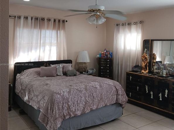 5110 NW 178th Ter, Miami Gardens FL 33055