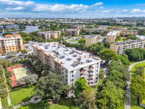 9310 Fontainebleau Blvd 201, Miami FL 33172