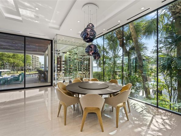 1133 Belle Meade Island Dr, Miami FL 33138