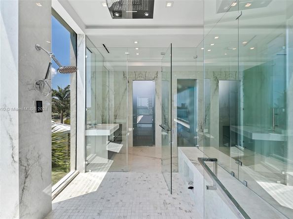 1133 Belle Meade Island Dr, Miami FL 33138