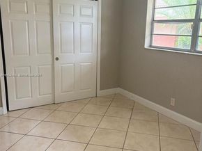 2750 Pierce St 3, Hollywood FL 33020