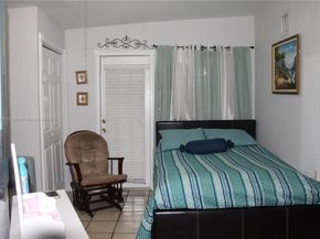 8000 NW 172nd St, Hialeah FL 33015