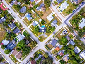 6101 Flagler St, Hollywood FL 33023