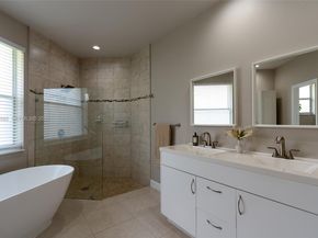 Undisclosed Address #A12002082, Weston FL 33327