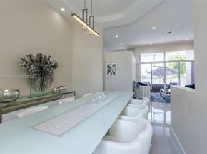 Undisclosed Address #A12002082, Weston FL 33327