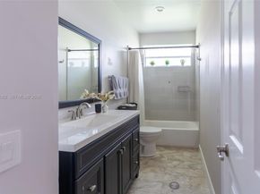 Undisclosed Address #A12002082, Weston FL 33327