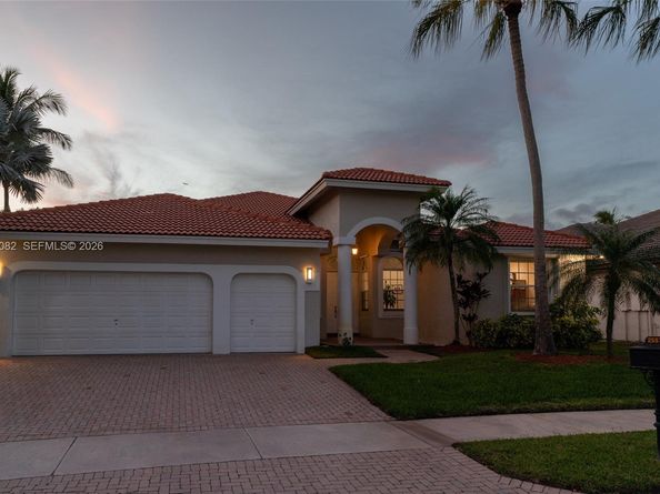 Undisclosed Address #A12002082, Weston FL 33327