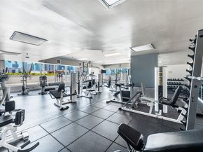 275 NE 18th St PH09, Miami FL 33132