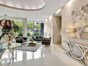 275 NE 18th St PH09, Miami FL 33132