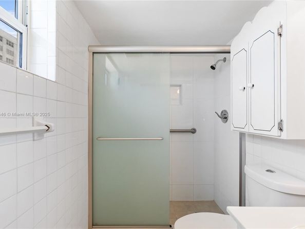 3135 S Ocean Dr 230, Hallandale Beach FL 33009