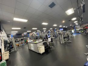 16240 Laurel Dr 101, Weston FL 33326