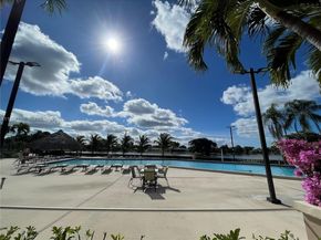 16240 Laurel Dr 101, Weston FL 33326