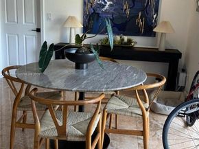 4713 NW 7th St 2051, Miami FL 33126