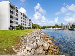 3440 NE 192nd St 1GA, Aventura FL 33180