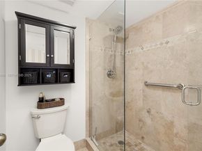 3440 NE 192nd St 1GA, Aventura FL 33180