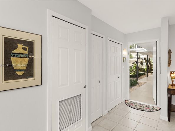 3440 NE 192nd St 1GA, Aventura FL 33180